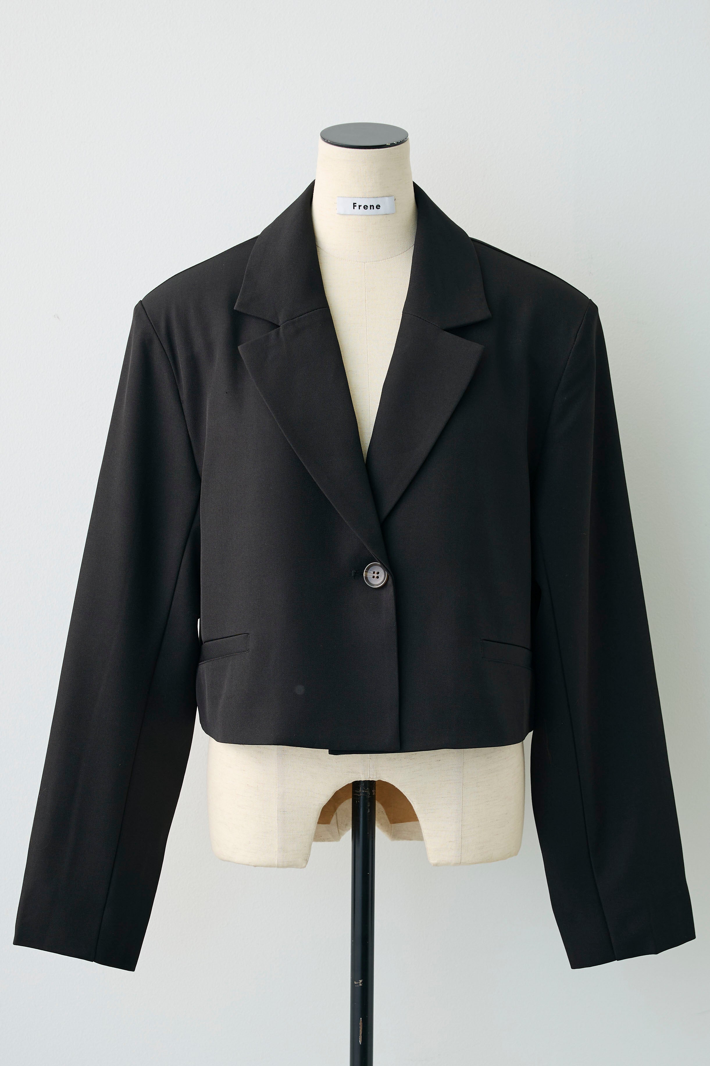 予約]クロップドマニッシュシンプルジャケット – Frene