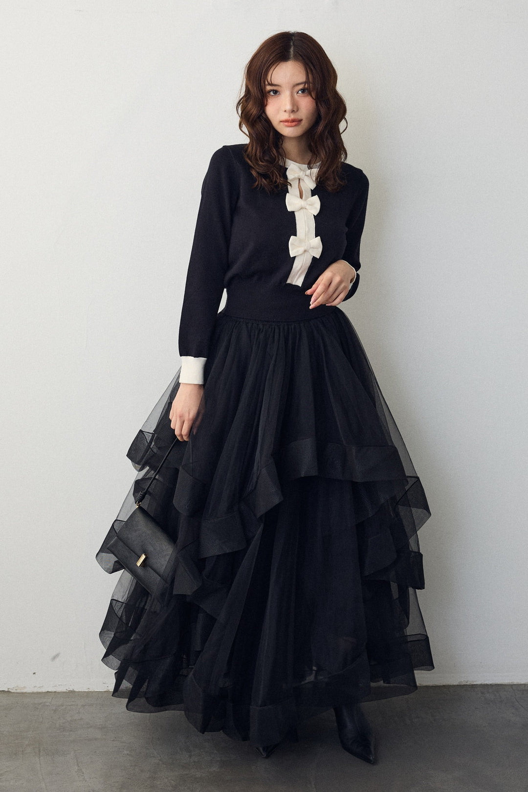 [予約/SET]フロントリボンモチーフカーデ+ランダムフリルティアードボリュームスカート(2set)