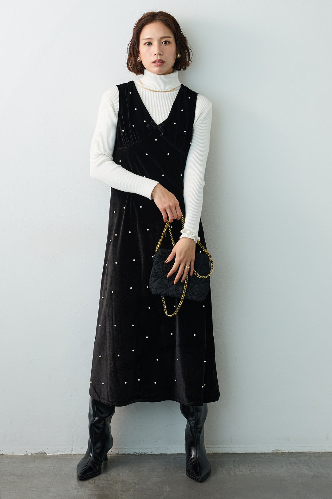 [予約]ベロアパールVネックロングワンピ