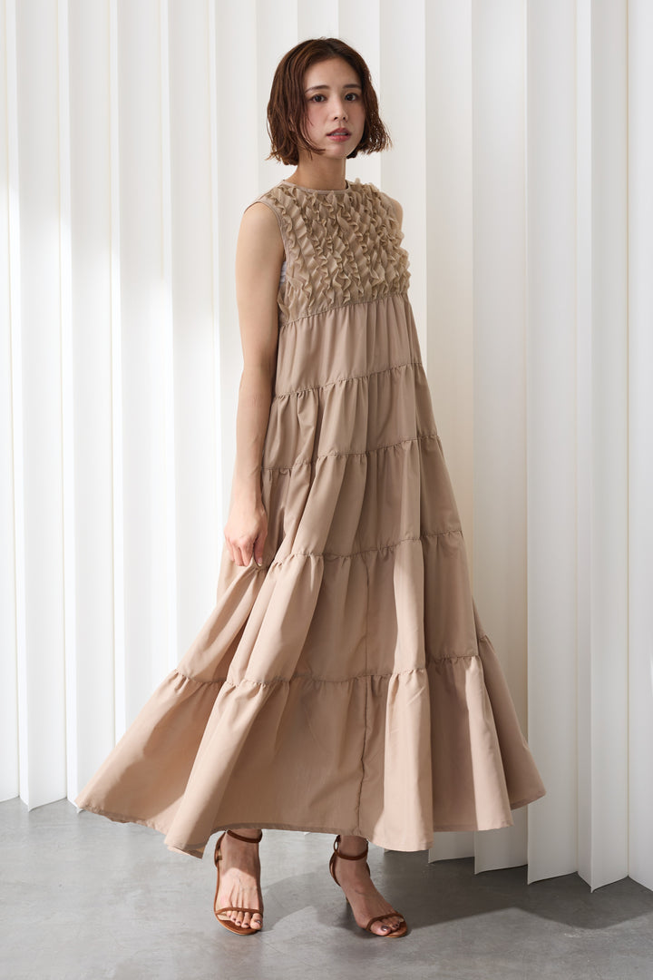 [予約]ホイップフリルティアードノースリワンピ