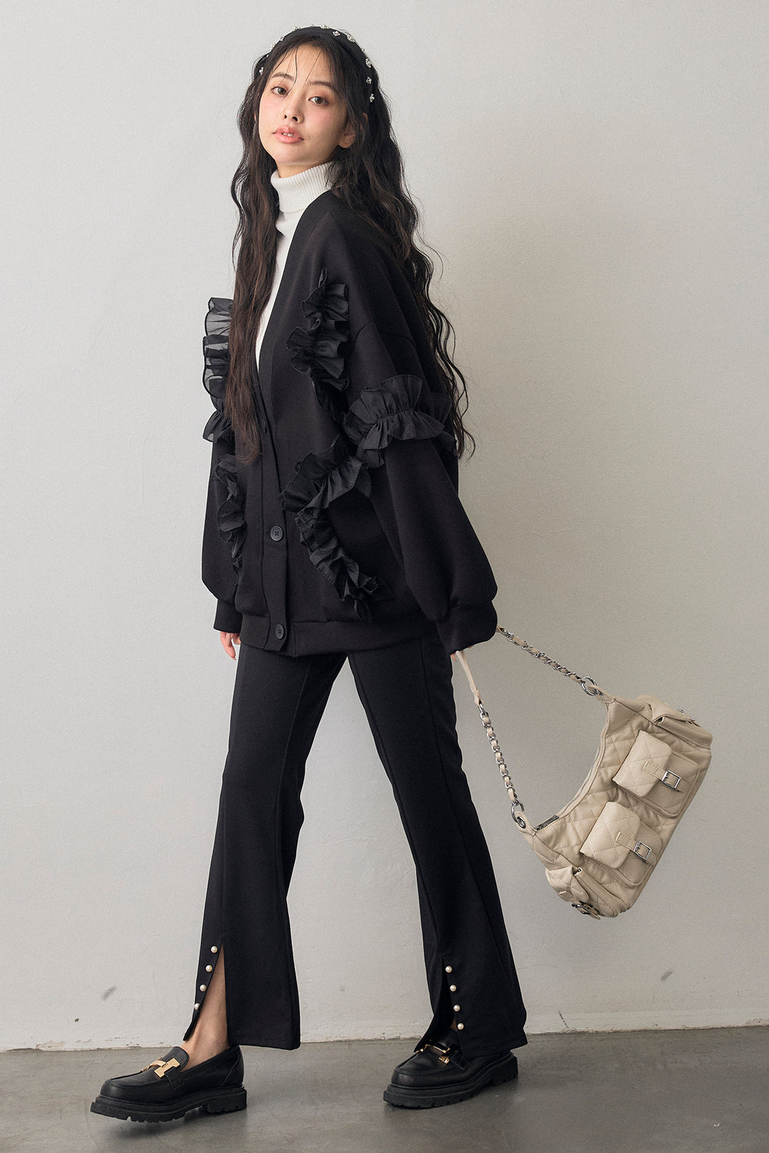 [予約]異素材ランダムフリルポンチカーデ