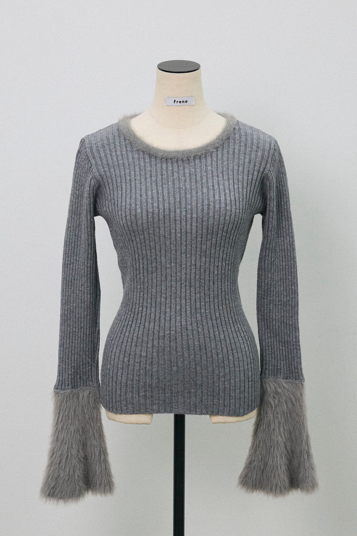 [予約]フェザー切替スリーブフレアニット