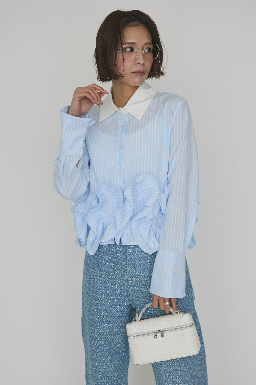 [予約]ストライプラッフルフリルクロップドシャツ