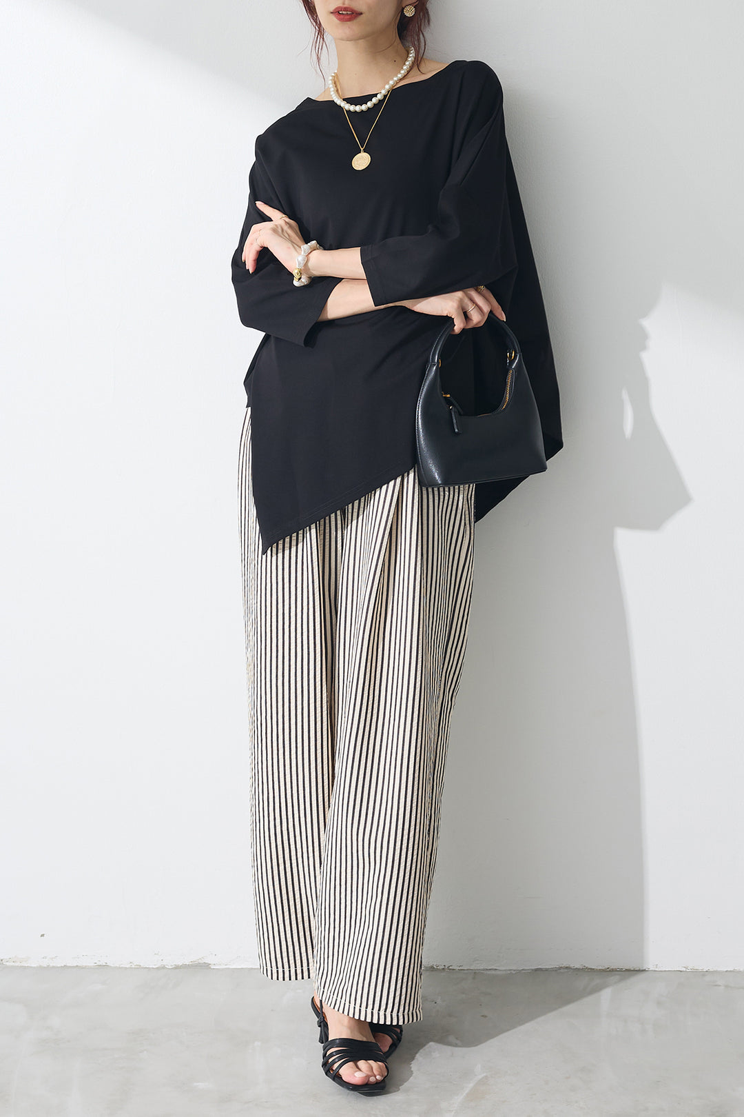 [予約/SET]ヘムアシメトリーカットトップス+シアーサッカーストライプパンツ(2set)