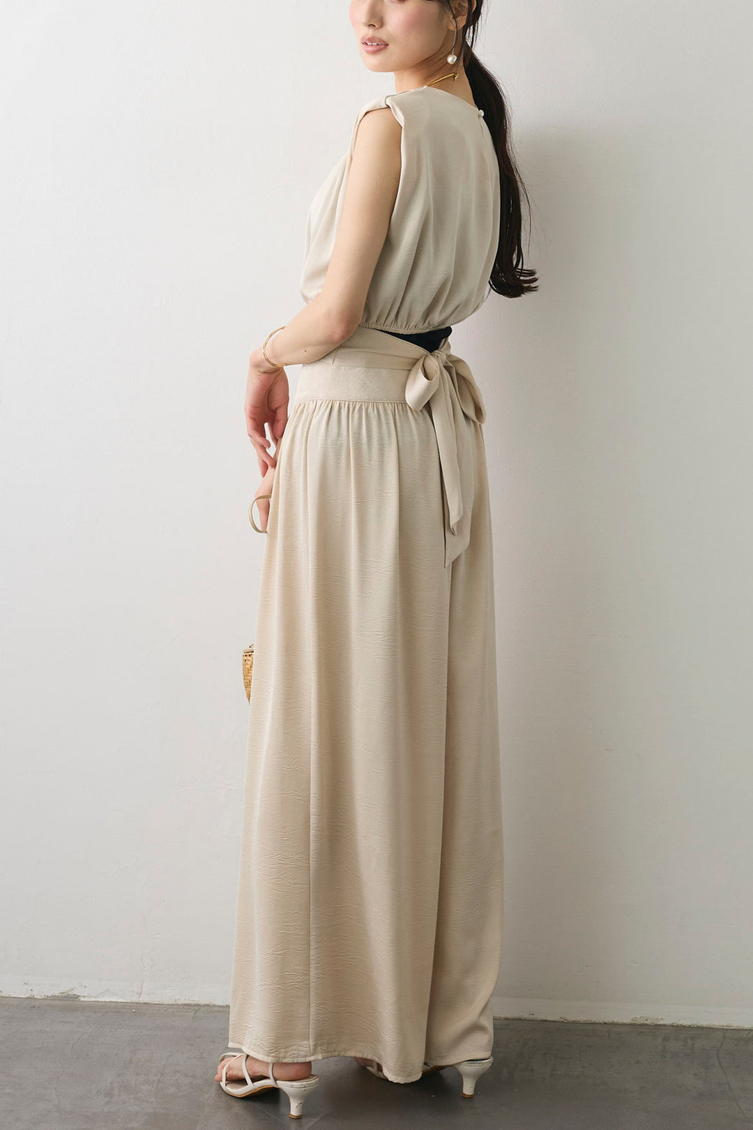 [予約]バックリボンマットサテンセットアップ