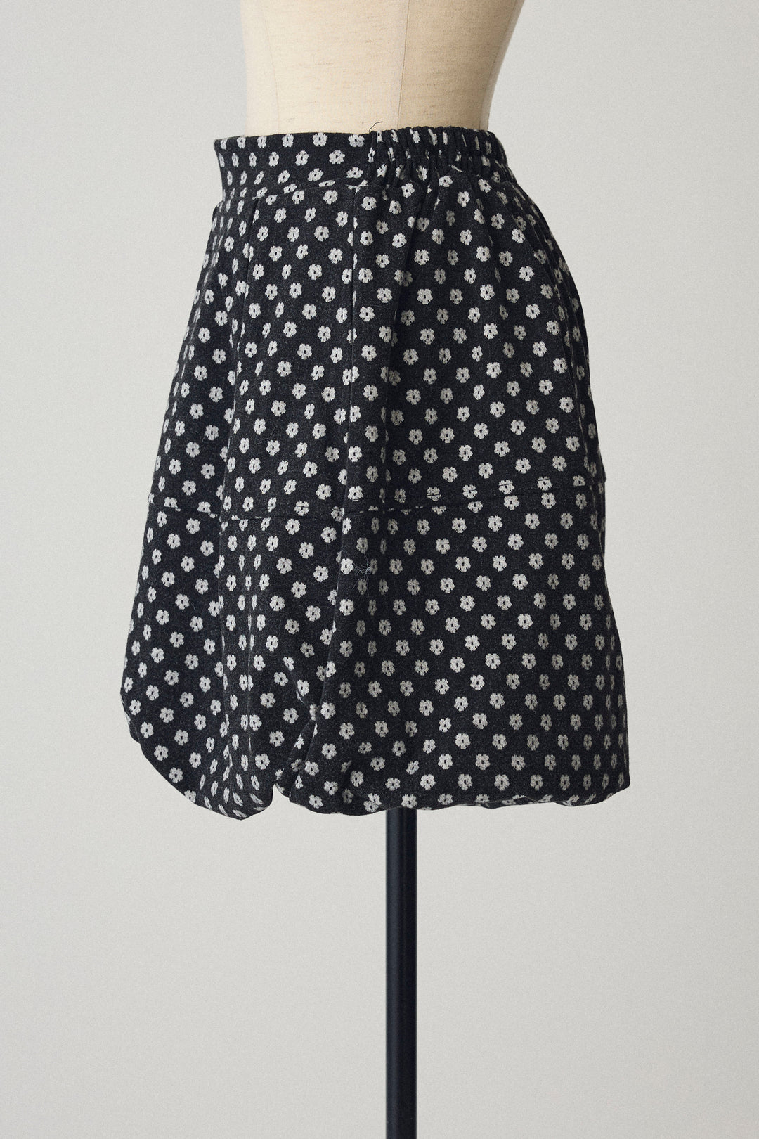 [予約]ミニフラワーバルーンショートパンツ