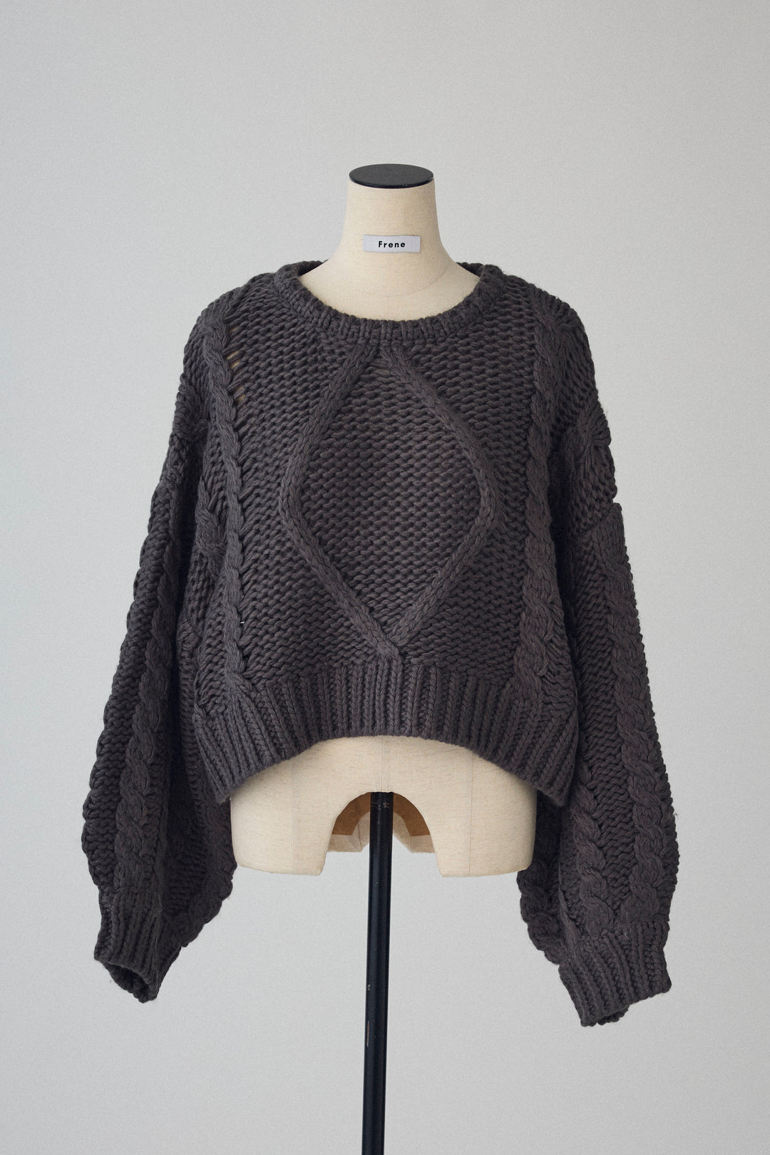 [予約]ローピングケーブルショートニット