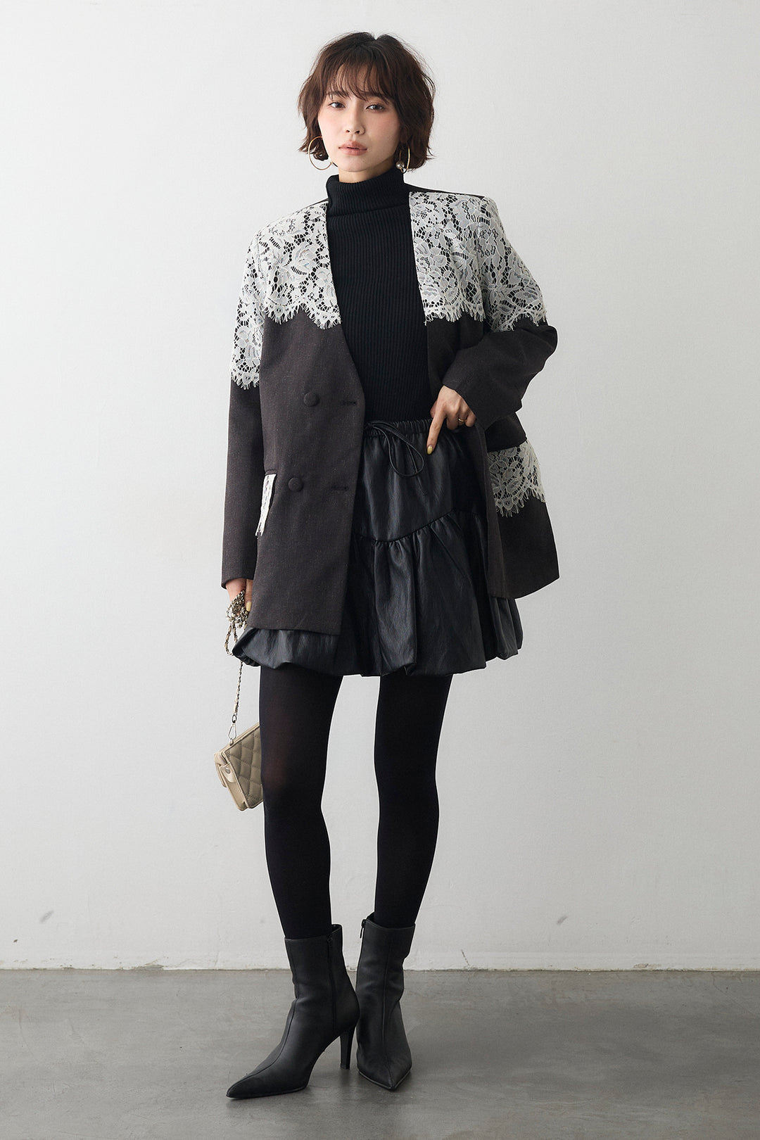 [予約/SET]ベーシックリブタートルニット+ショルダーレースデザインジャケット+フェイクレザーティアードバルーンミニスカート(3set)