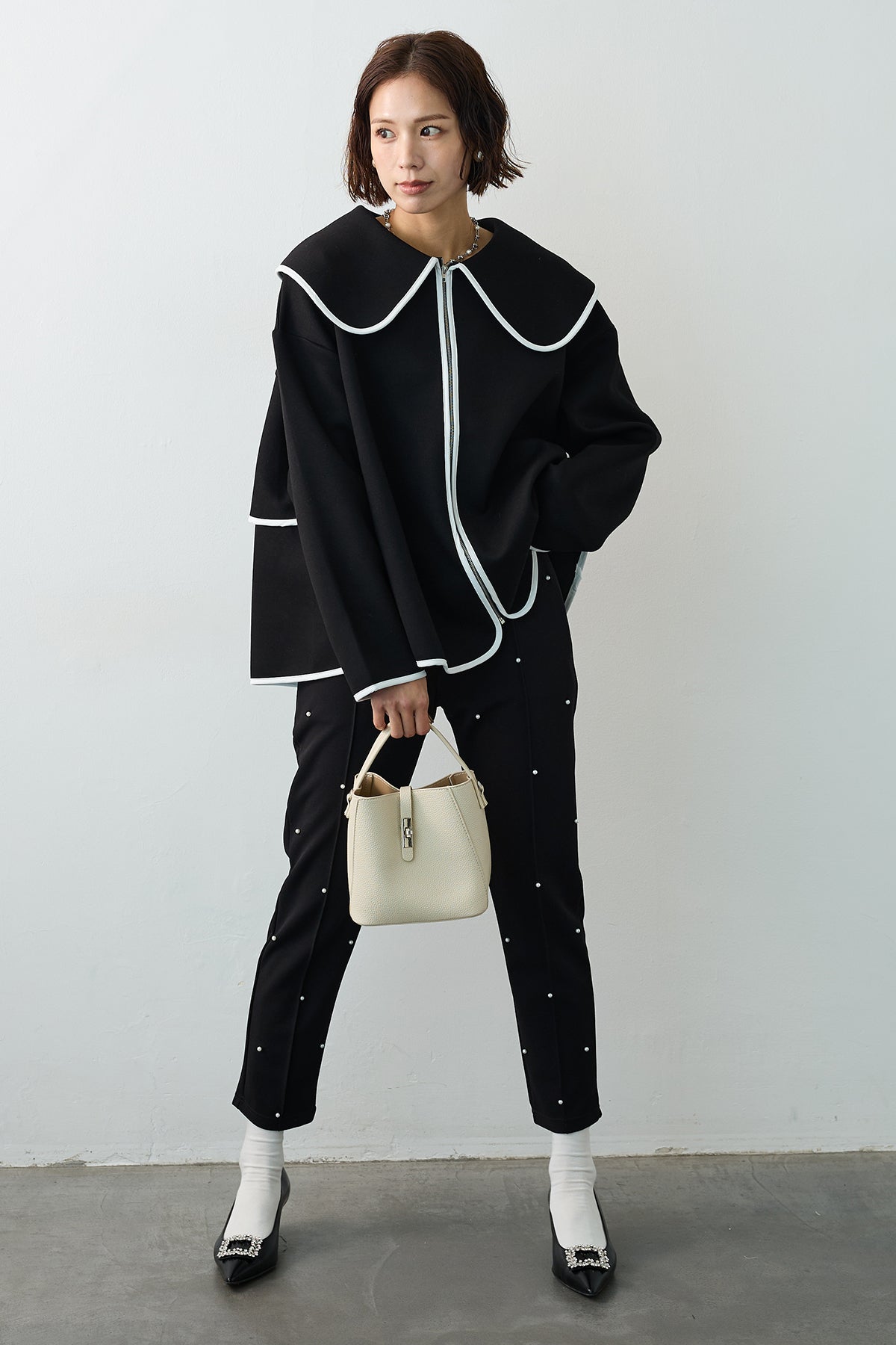 新品タグ付き Frene ジレ・ブラウス・パンツセット 新品タグ付き Frene