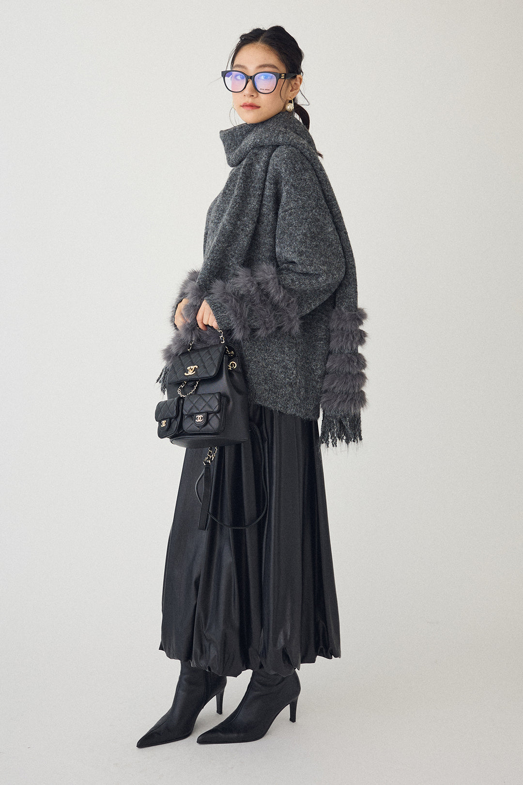 [予約/SET]マフラー付きファーラインデザインニットカーデ+レザーライクバルーンスカート(2set)