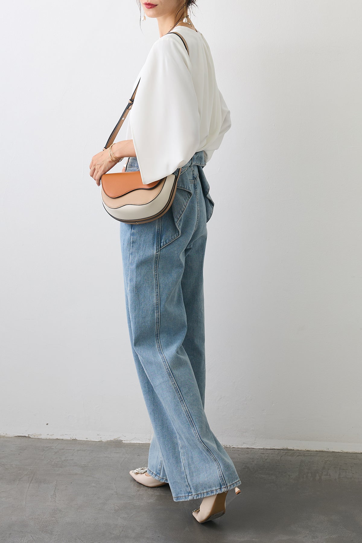 Frene フラーネ　パール付きダンボールコート+ブロードシアーブラウス Frene フラーネ パール付きダンボールコート+ブロードシアー