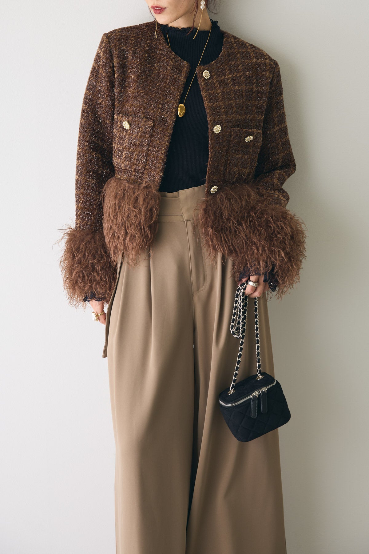 予約]スエードキルティングスクエアミニBAG – Frene