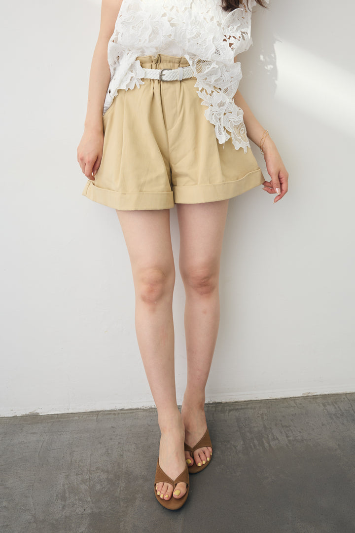 [予約]ルーズタックロールアップショートパンツ