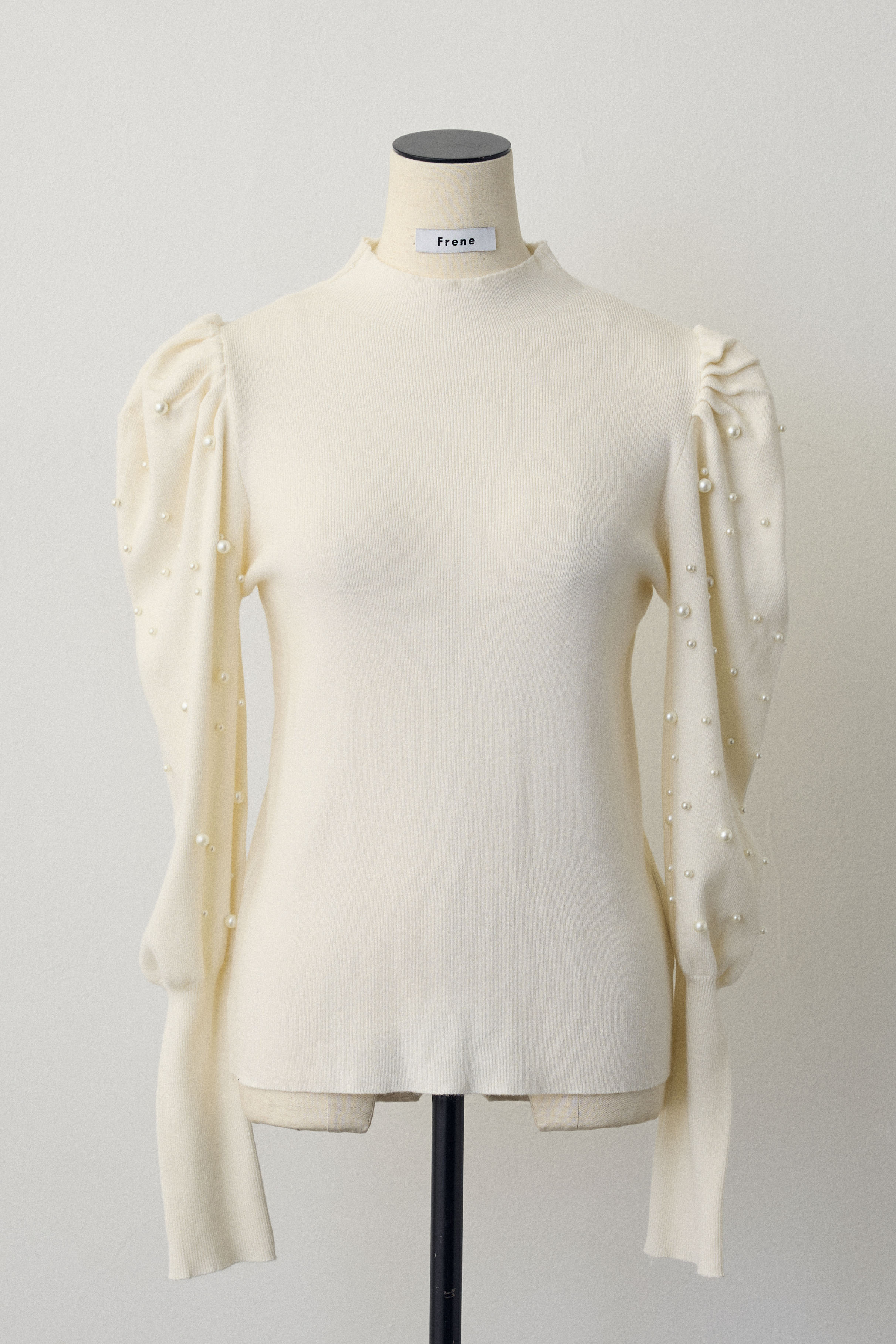 予約]パフスリーブランダムパールニット – Frene