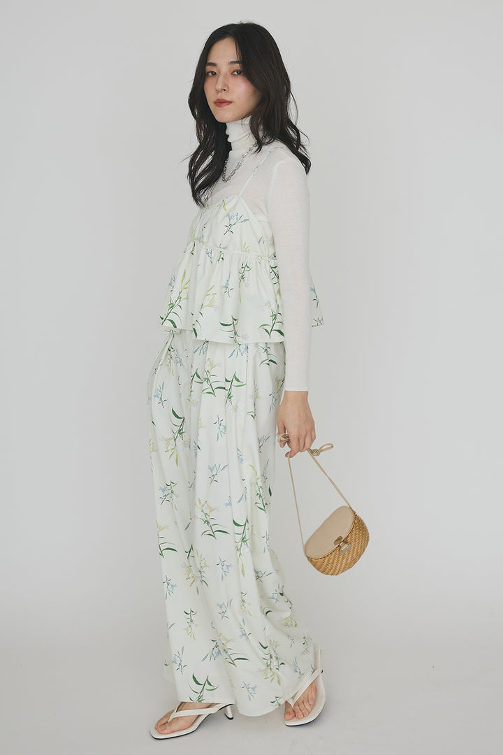 [予約/SET]シアータートルトップス+シックフラワービスチェキャミソール+シックフラワータックワイドパンツ(3set)