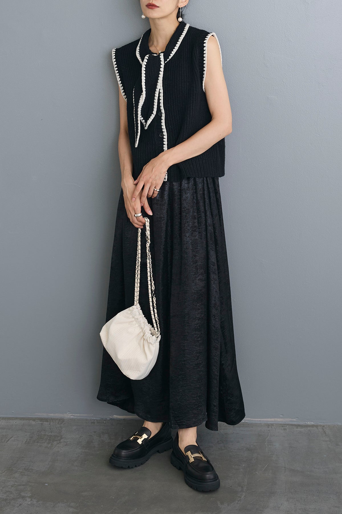 予約]配色ステッチボウタイニットベスト – Frene