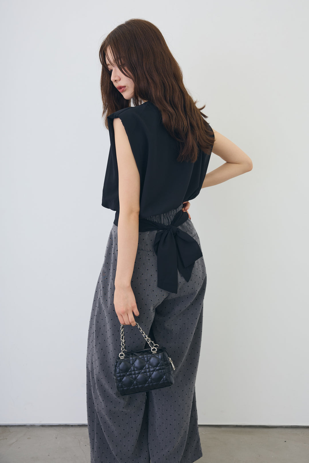[予約/SET]バックリボンモードショルダーシフォンブラウス+ドットツイルタックワイドパンツ(2set)