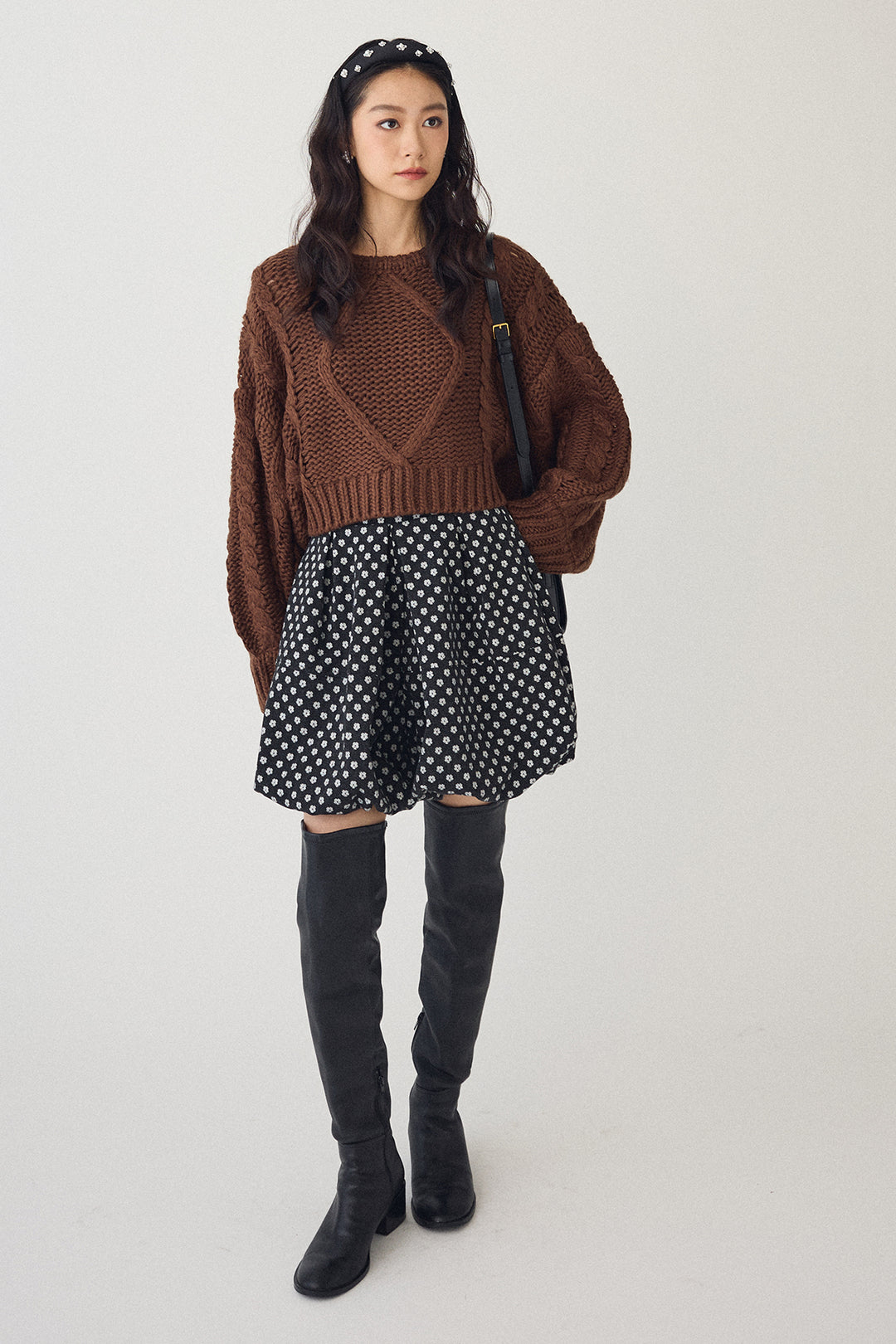 [予約/SET]ローピングケーブルショートニット+ミニフラワーバルーンショートパンツ(2set)