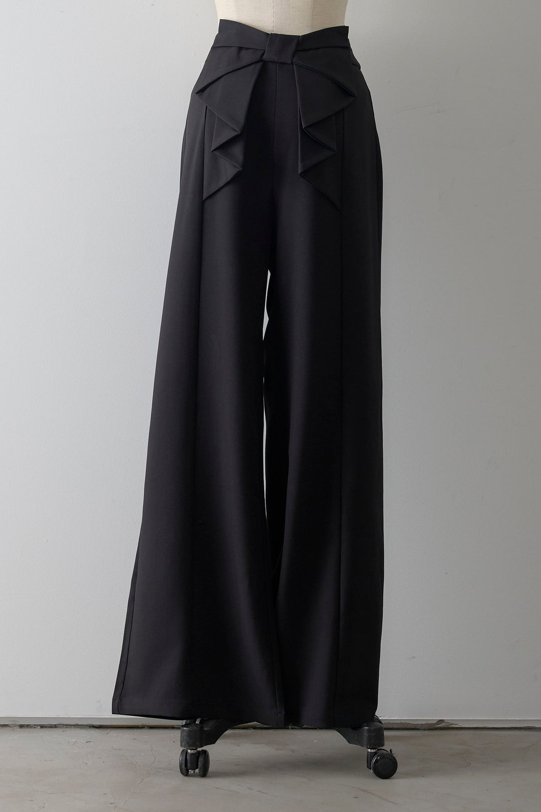 [予約]バックリボンストレートパンツ