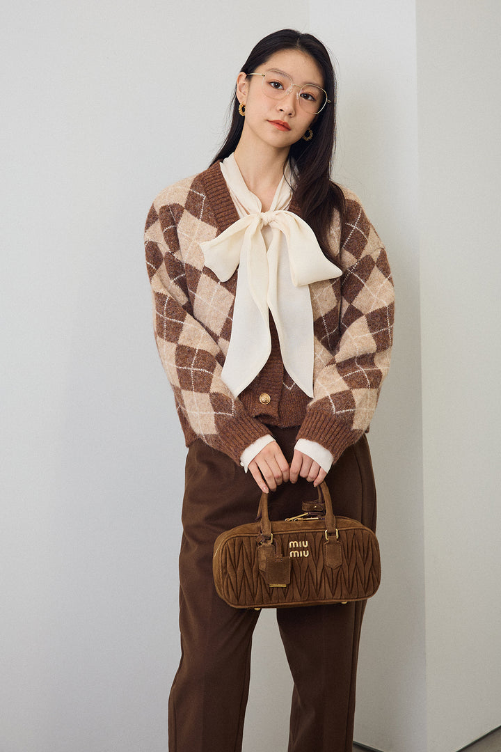 [予約]アーガイル柄ゴールドボタンニットカーデ