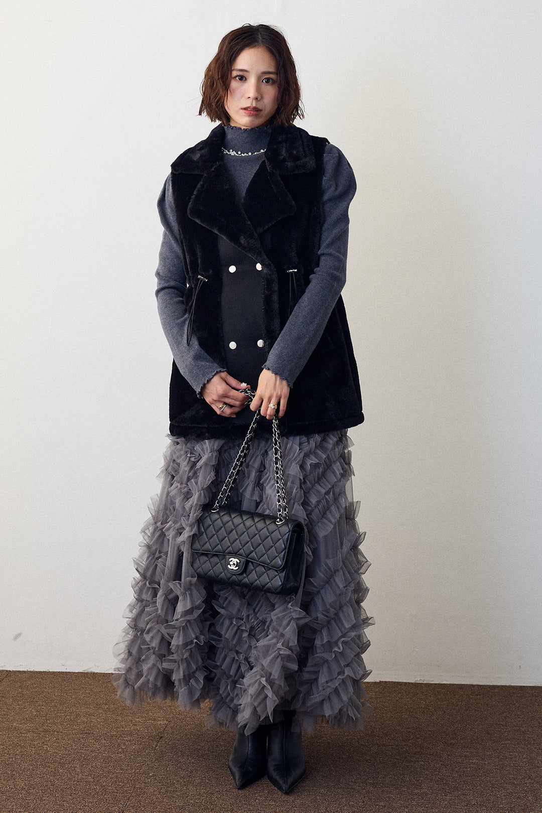 [予約/SET]ネックショルダーパールポイントニット+テディボアウエストドロストベスト+スフレアシメチュールスカート(3set)