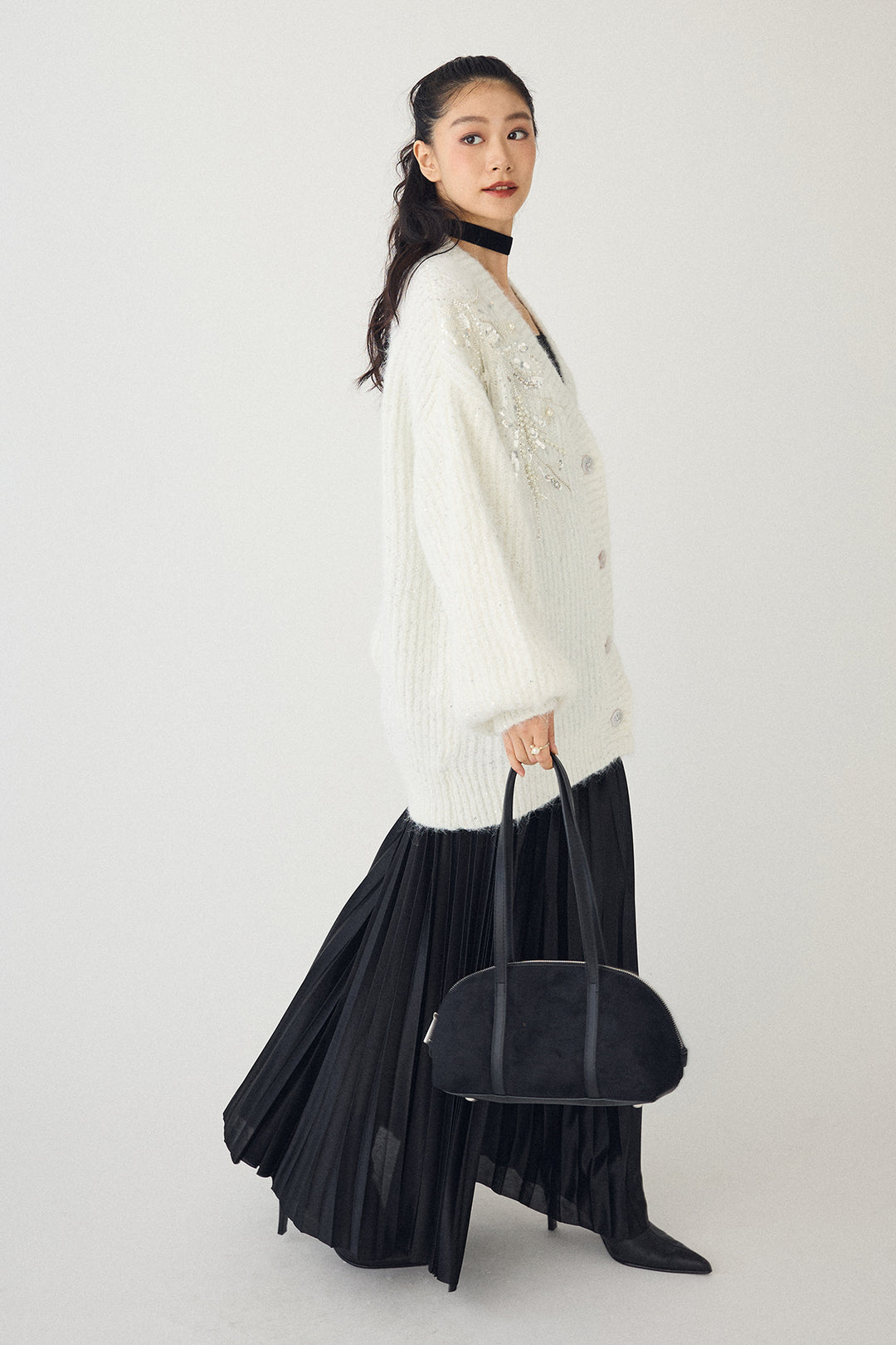 [予約/SET]ビーズフラワースパンコールシャイニーニットカーデ+シャイニープリーツサテンスカート(2set)