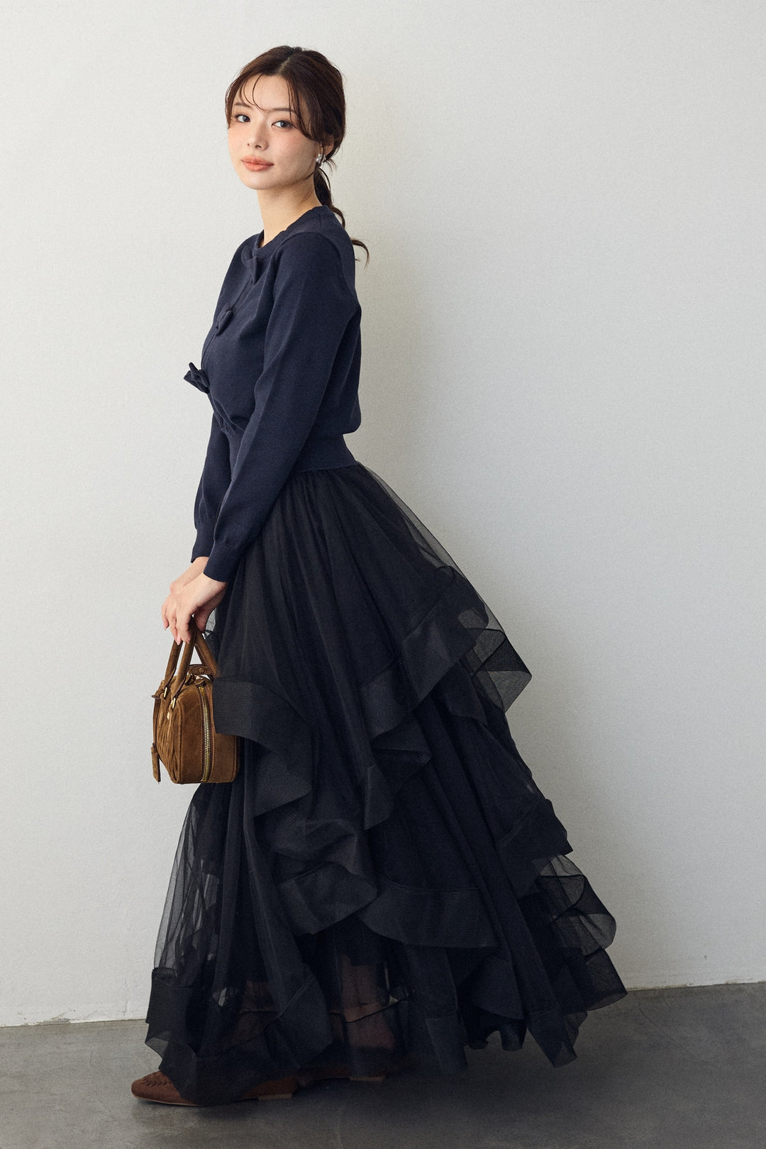 [予約/SET]フロントリボンモチーフカーデ+ランダムフリルティアードボリュームスカート(2set)