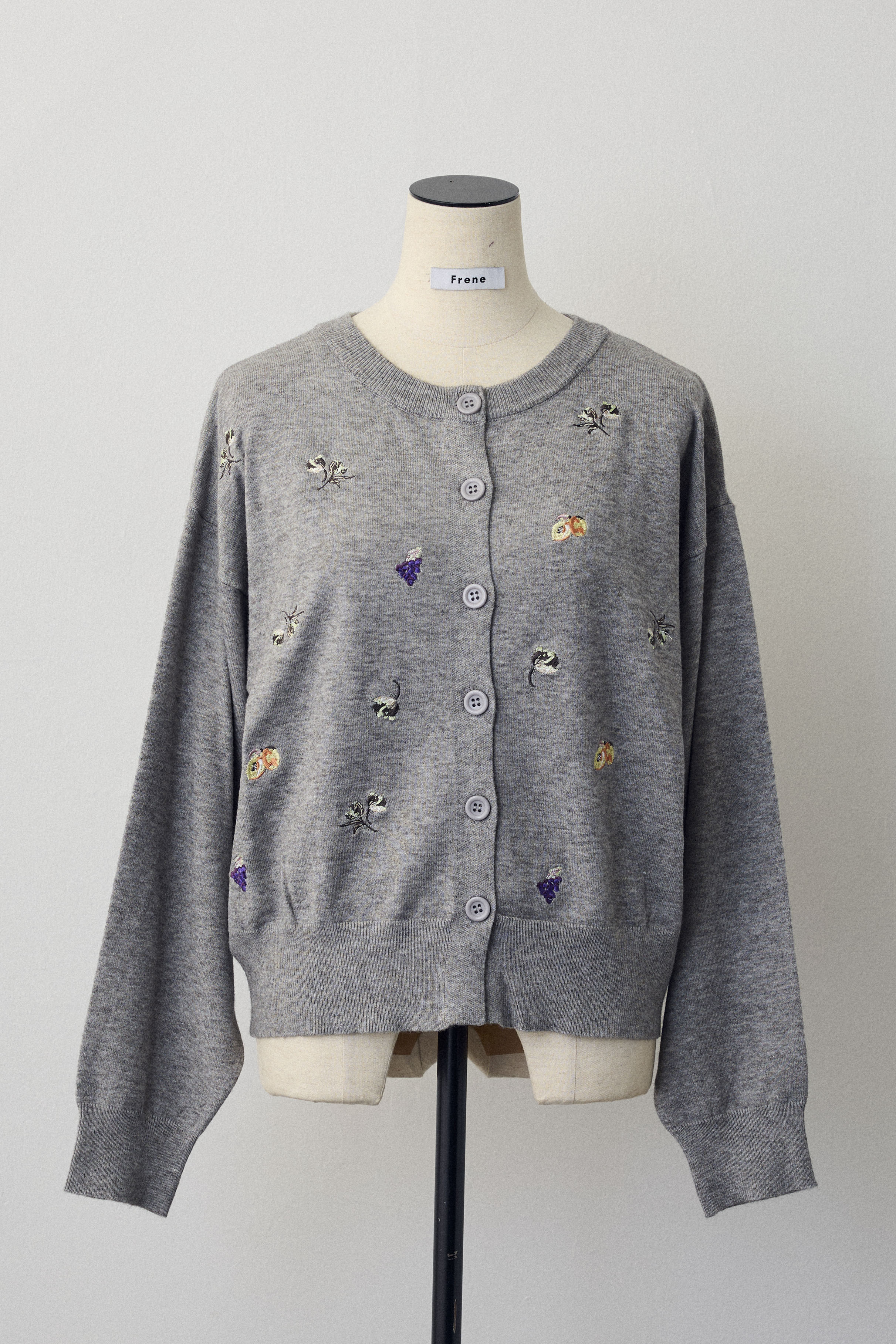 予約]フルーツフラワー刺繍ニットカーデ – Frene