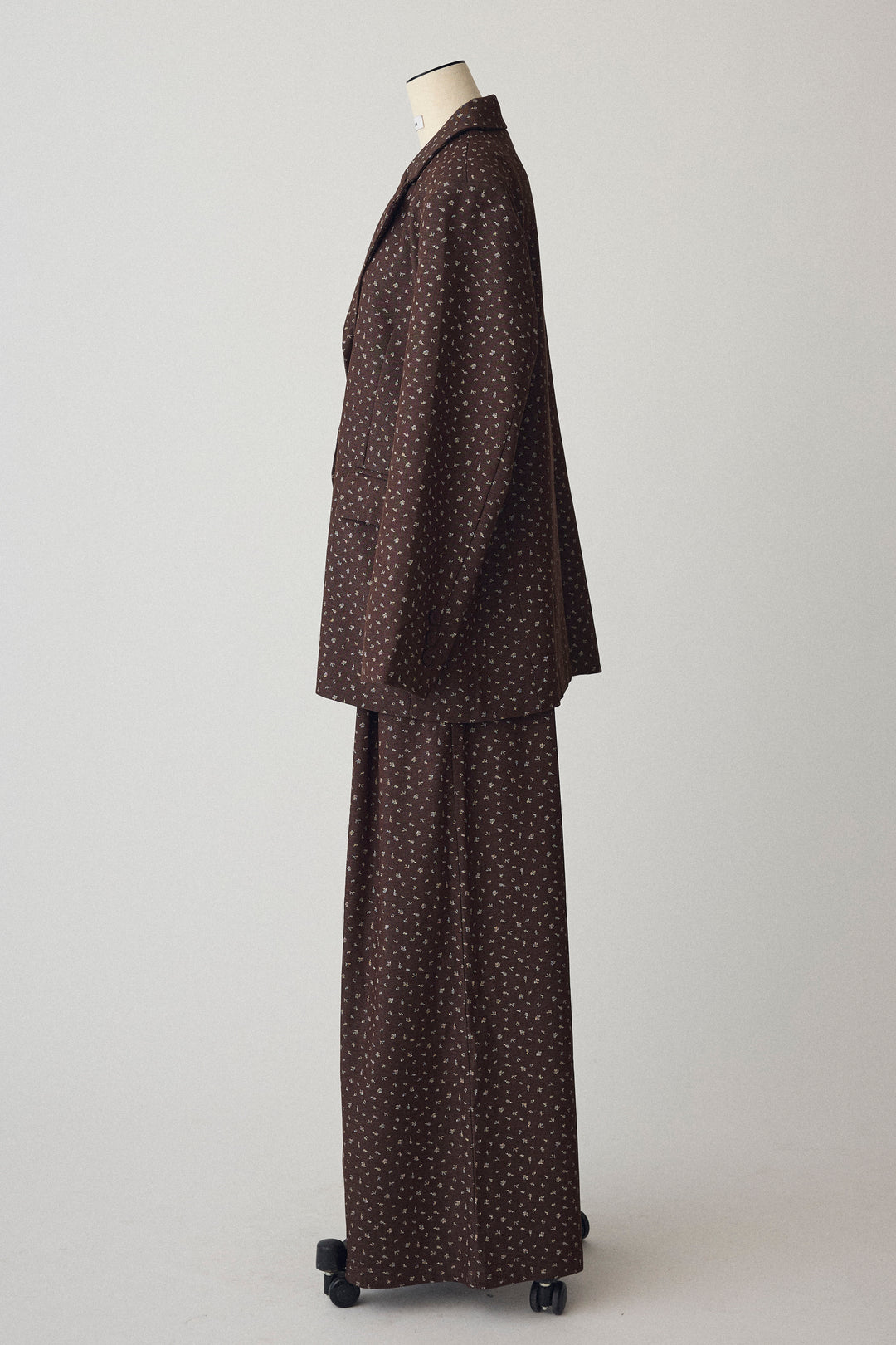 [予約]ヴィンテージフラワー柄セットアップ