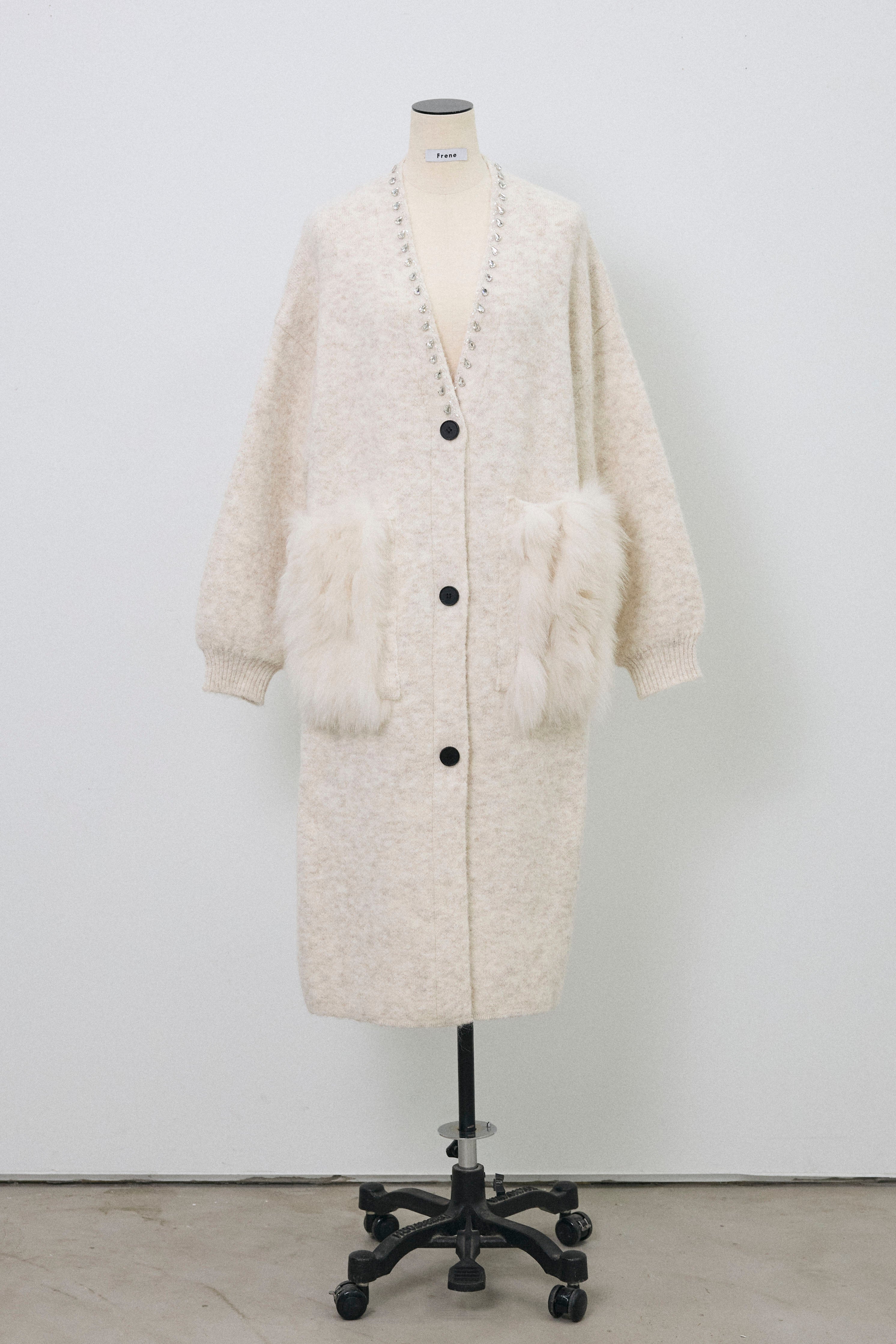 予約]ファーポケットロングニットカーデ – Frene