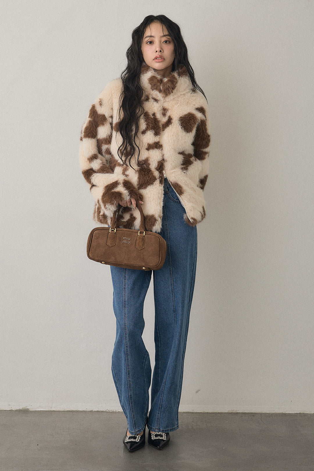 [予約/SET]COW柄スタンドファーライクコート+ウエストアシメデニムパンツ(2set)