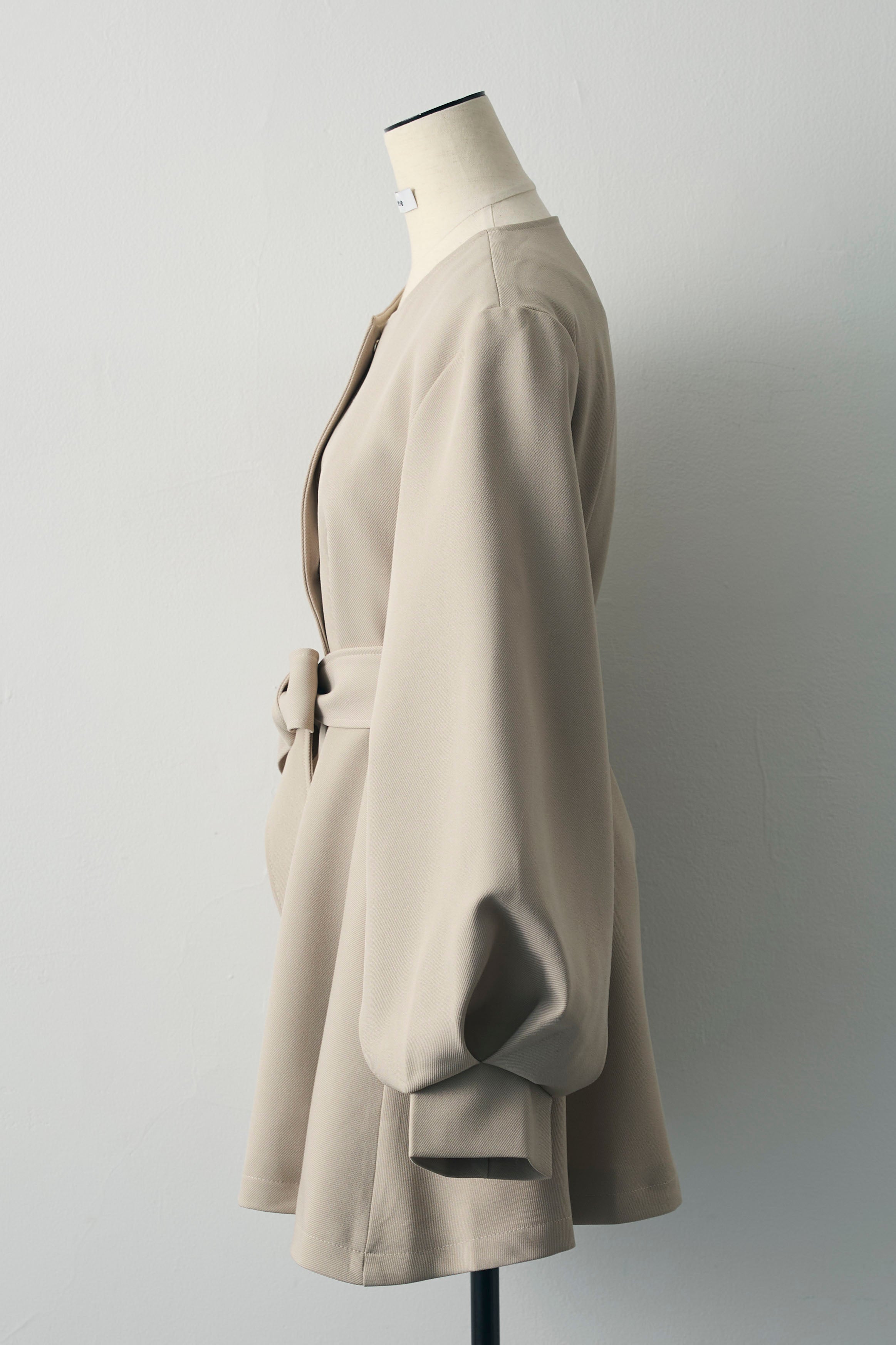 予約]ノーカラーボリュームスリーブジャケット – Frene