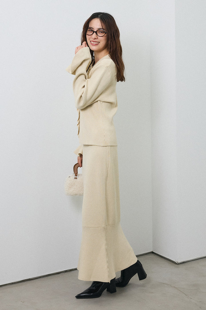 [予約]フロントラッフルデザインニットセットアップ