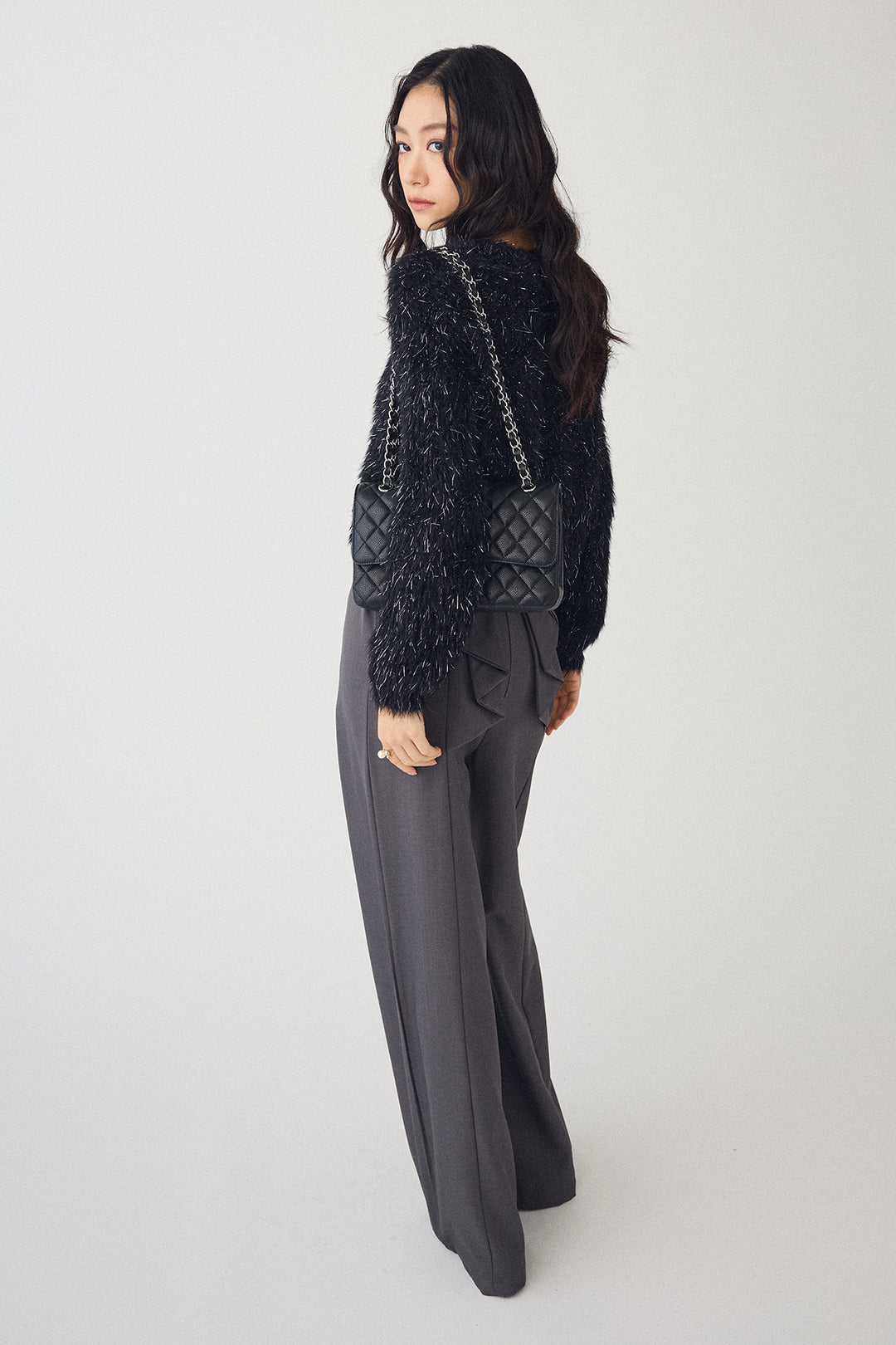 [予約/SET]ゴールドボタンラメシャギーニット+バックリボンストレートパンツ(2set)