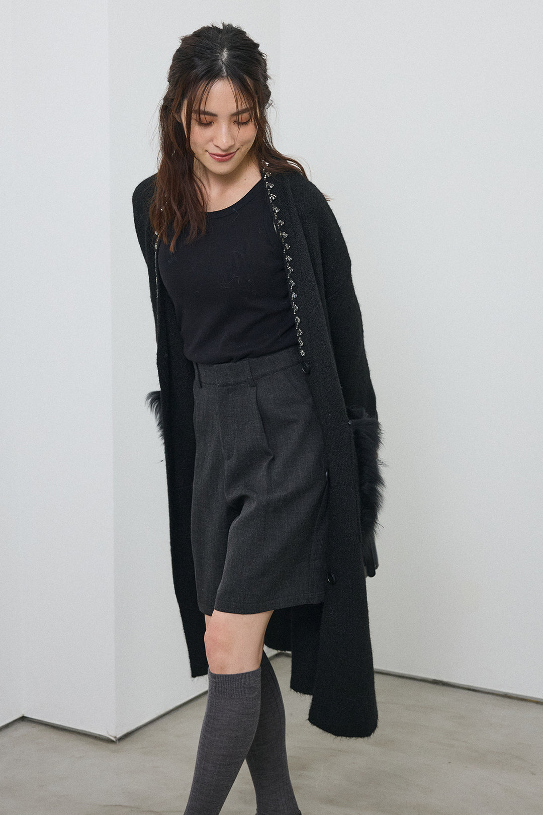 [予約/SET]ファーポケットロングニットカーデ+ウールタッチセンタープレスハーフパンツ(2set)