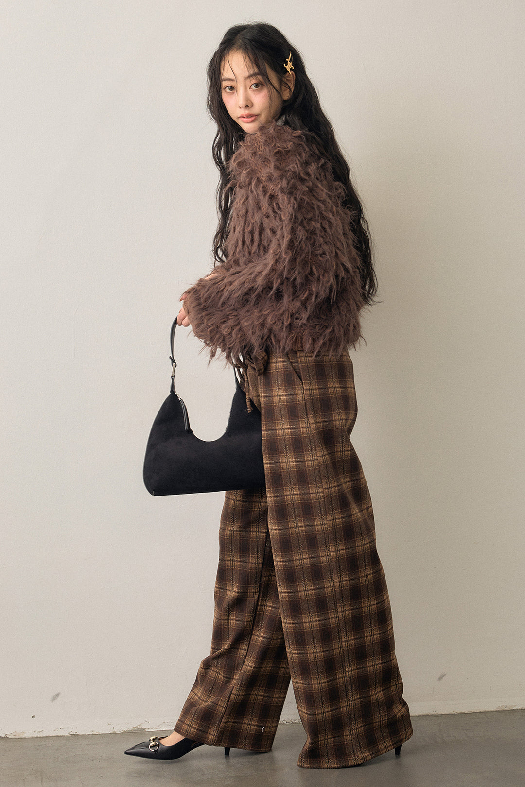 [予約/SET]2連パール付け襟+ループシャプルオーバーニット+クラシカルチェックフラワーモチーフ付きパンツ(3set)