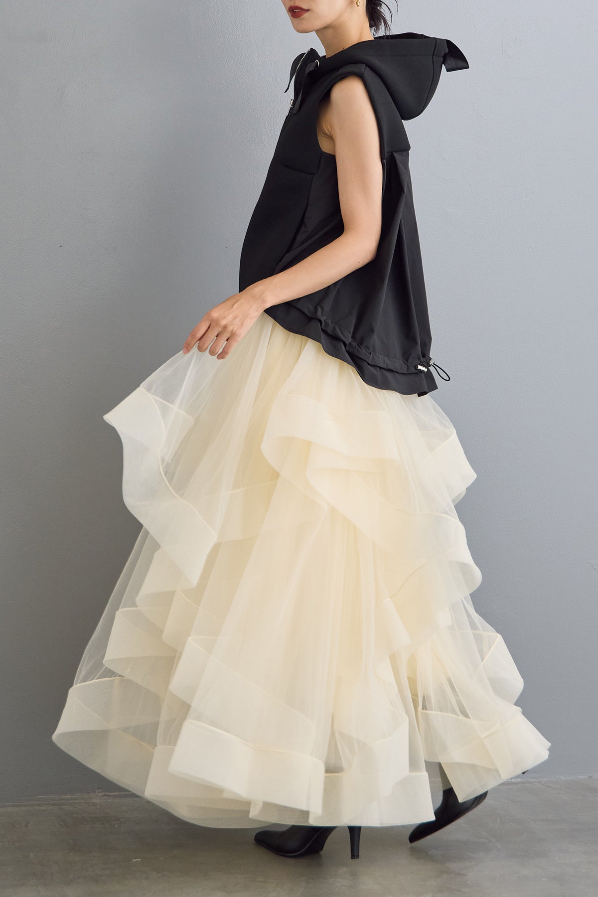 Frene ランダムフリルティアードボリュームスカート 予約]ランダムフリルティアードボリュームスカート – Frene