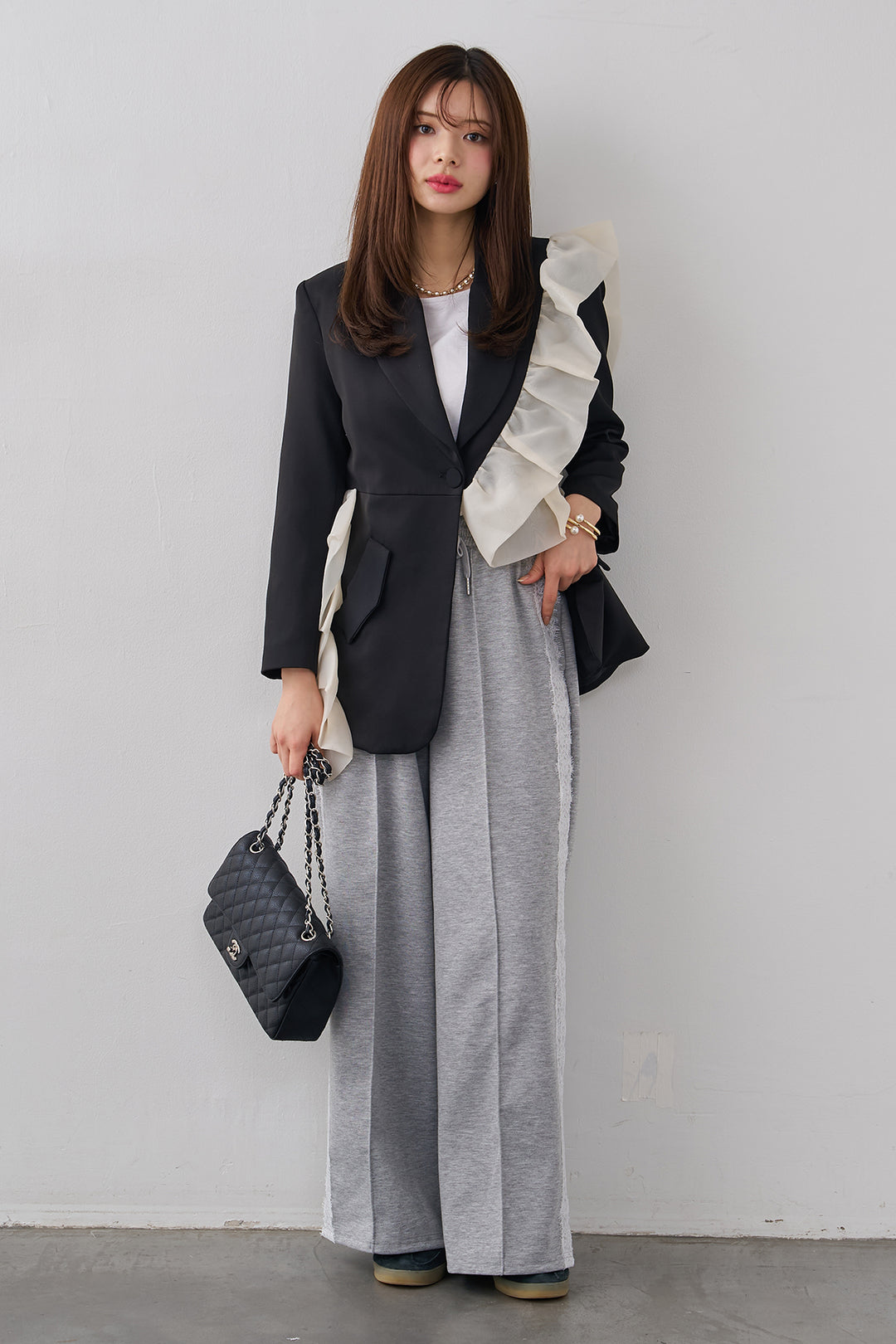 [予約/SET]アシメフリルマニッシュジャケット+サイドレースWフェイスカットソーパンツ(2set)