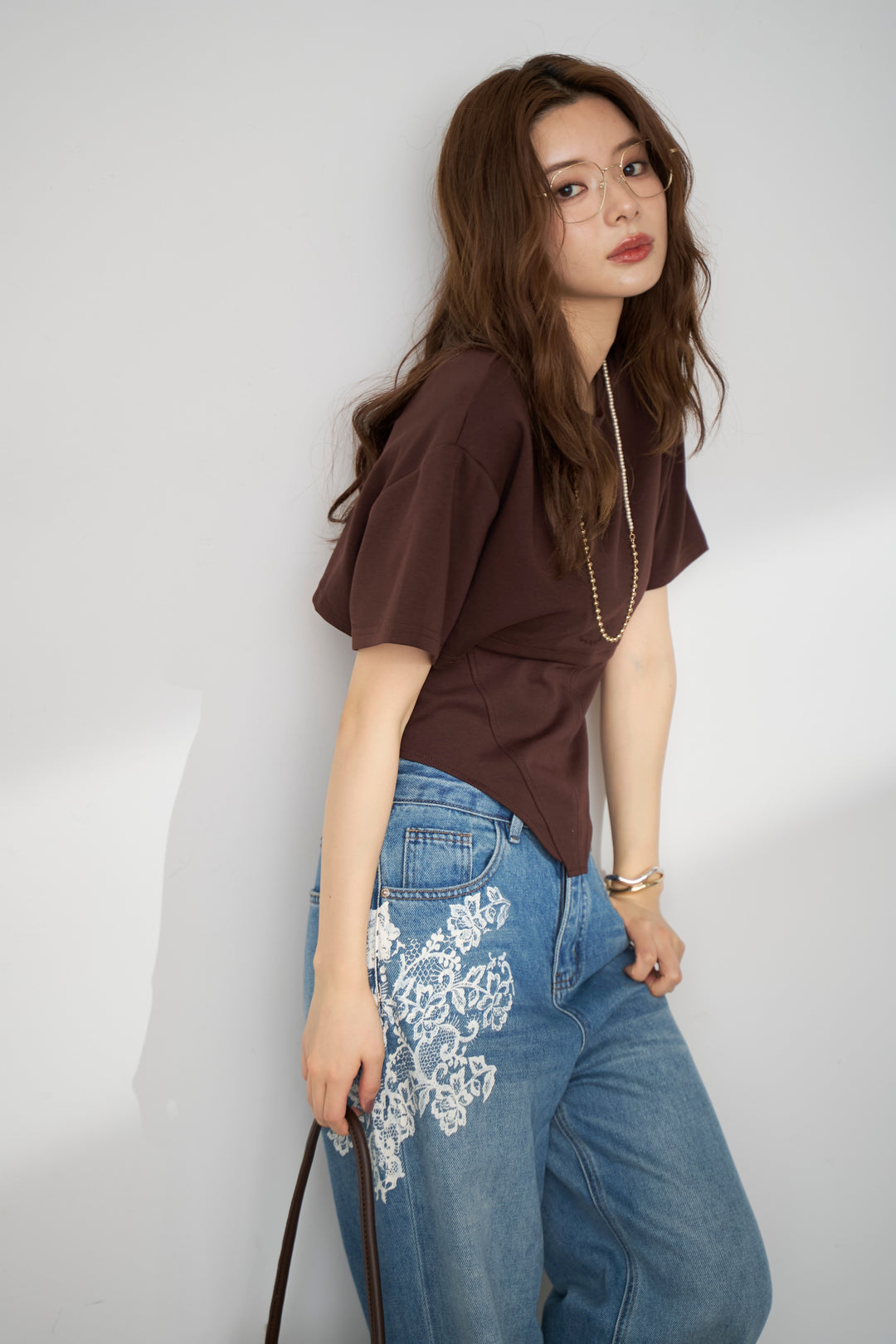 [予約/SET]バックレースアップTシャツ+レースプリントデザインデニムパンツ(2set)