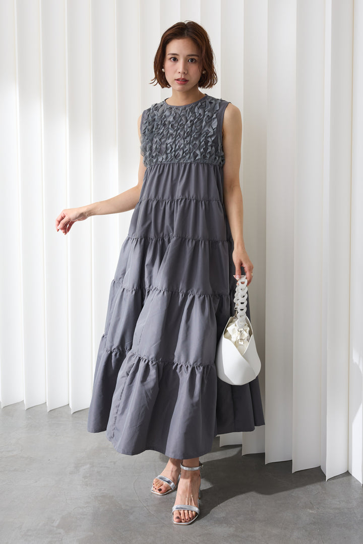 [予約]ホイップフリルティアードノースリワンピ