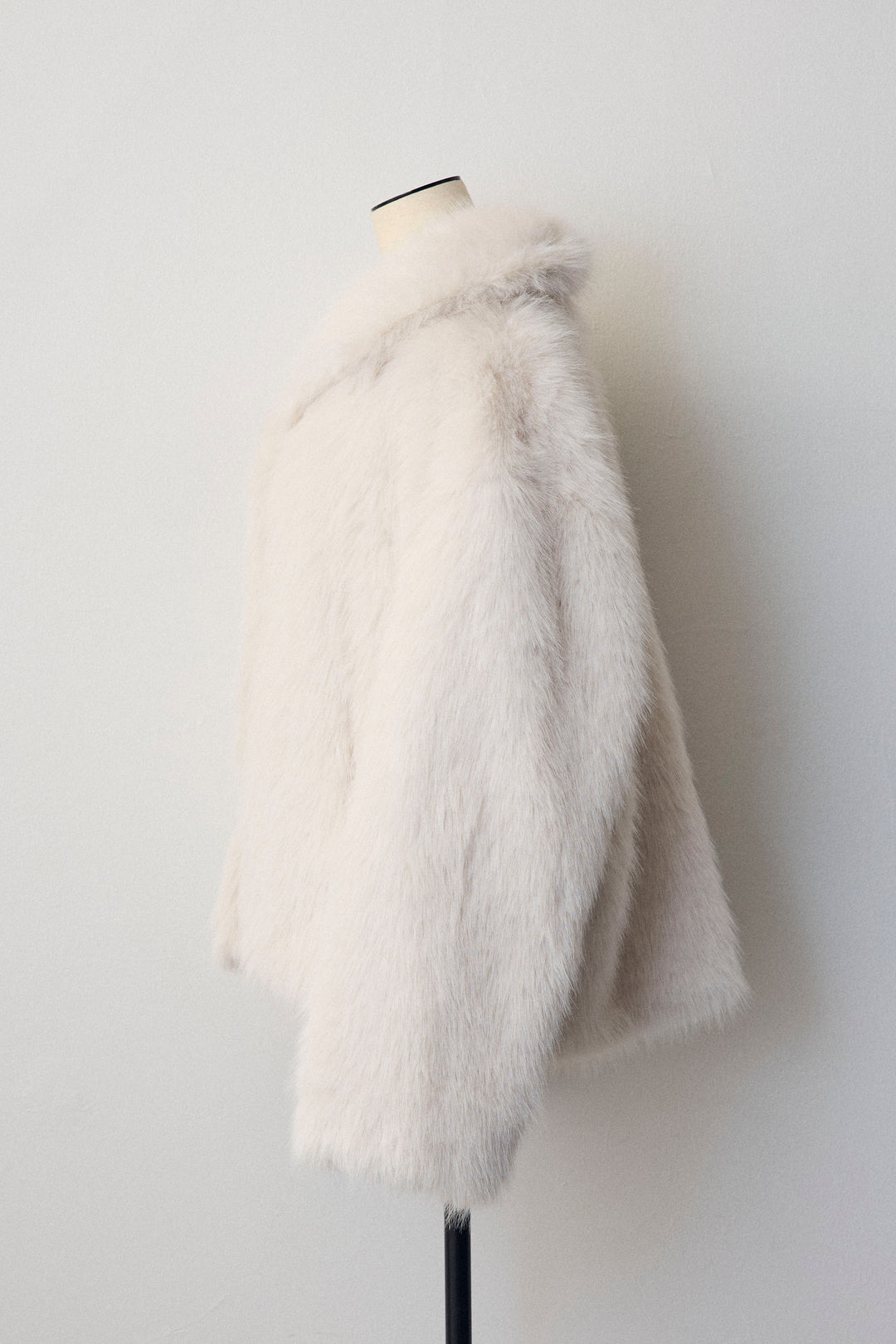 [予約]ニュアンスカラーファーコート