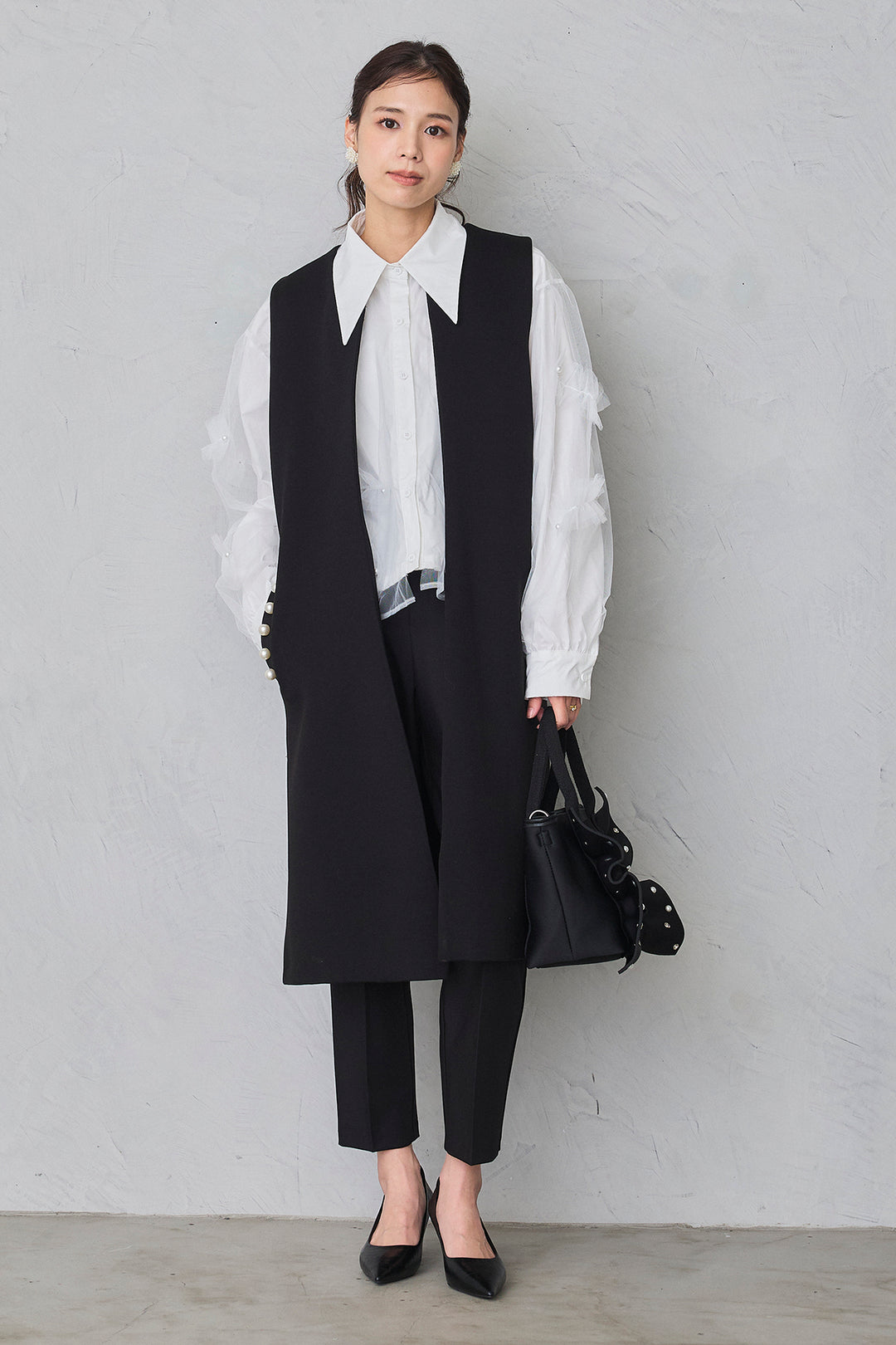 [予約/SET]チュールレイヤードパールシャツ+ポケットパール付きボンディングロングベスト+タックテーパードパンツ(3set)