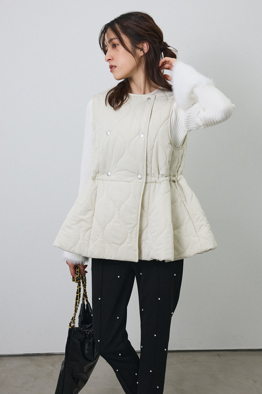 [予約/SET]フェザー切替スリーブフレアニット+キルティングフレアシルエットベスト(2set)