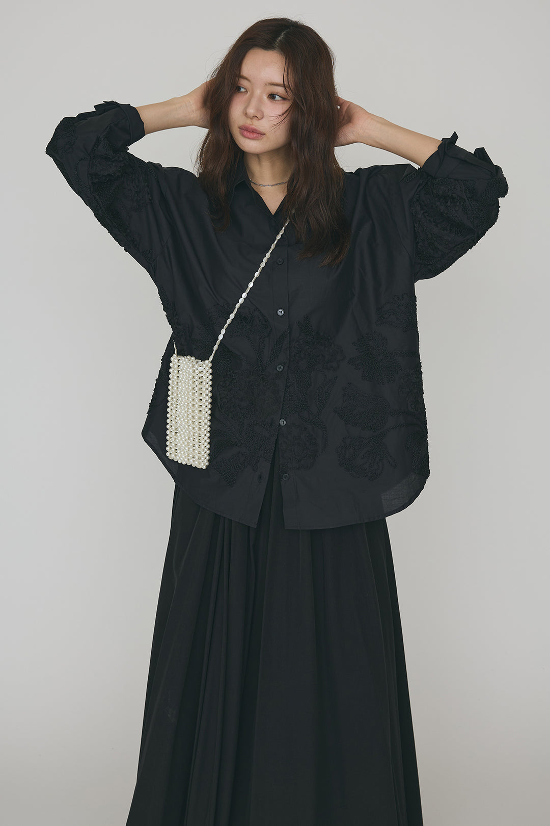 [予約/SET]フラワー刺繍モチーフオーバーシャツ+ギャザーフレア綿タッチスカート(2set)