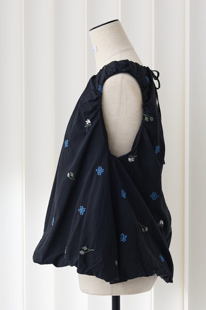 [予約]刺繍ローンバルーンヘムブラウス