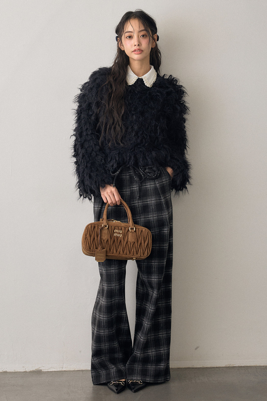 [予約/SET]2連パール付け襟+ループシャプルオーバーニット+クラシカルチェックフラワーモチーフ付きパンツ(3set)