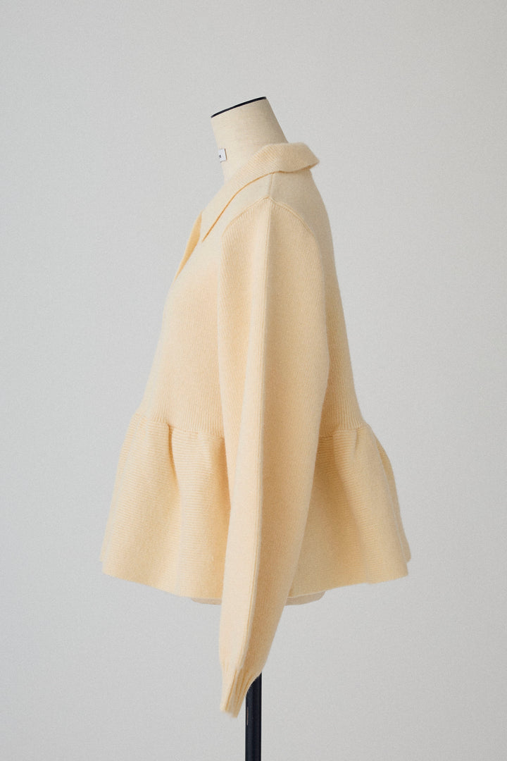 [予約]ポロ襟ペプラムニットプルオーバー