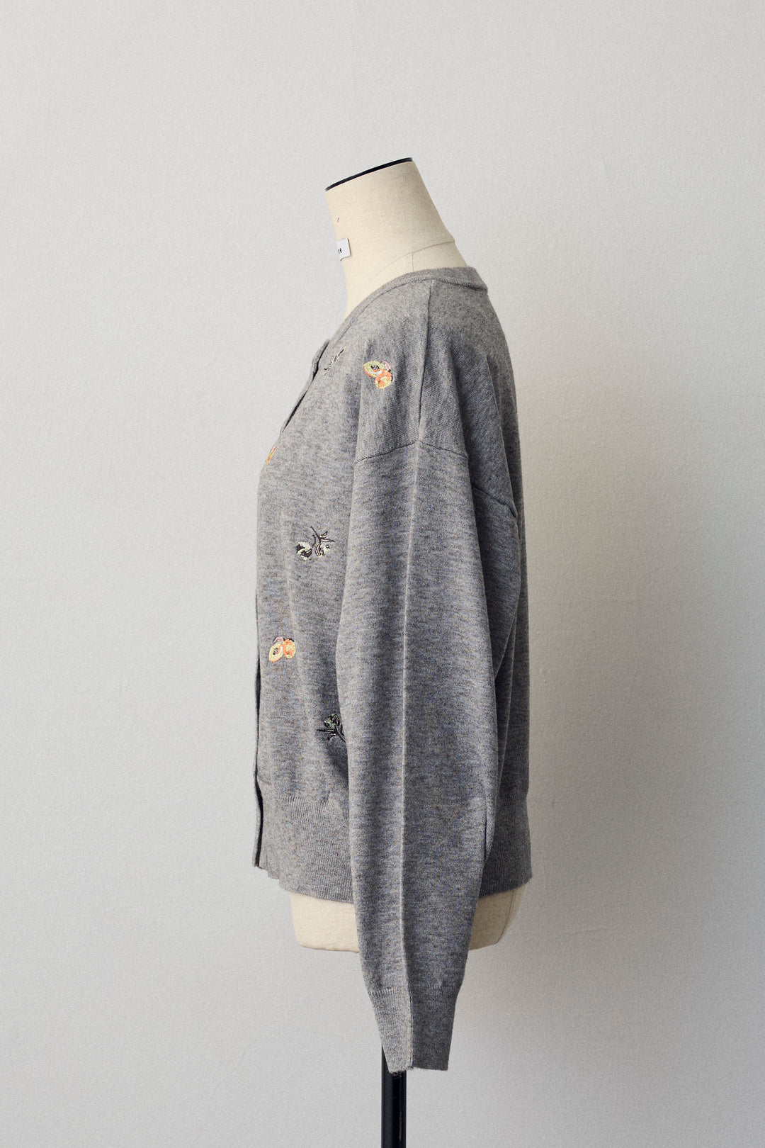 [予約]フルーツフラワー刺繍ニットカーデ