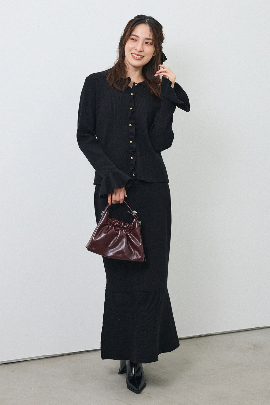 [予約]フロントラッフルデザインニットセットアップ