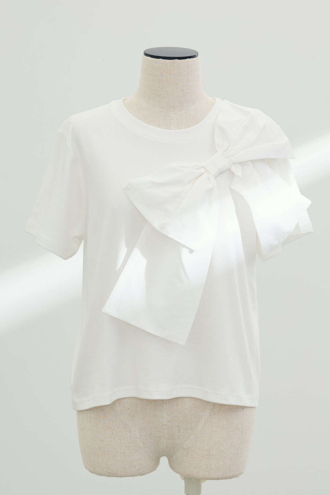[予約]ショルダーリボンポイントTシャツ